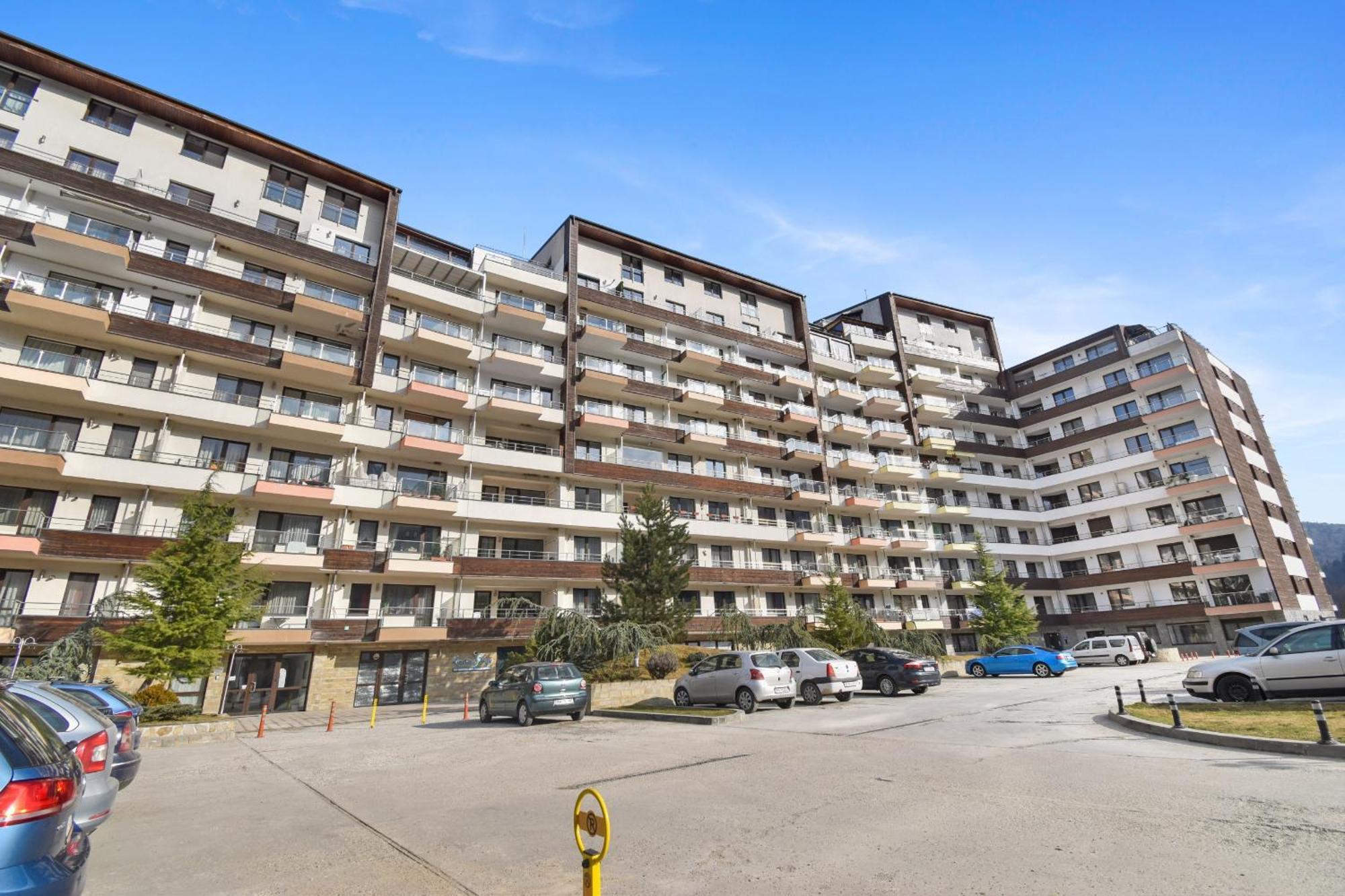 Ferienwohnung Sky Is The Limit Sinaia Exterior foto